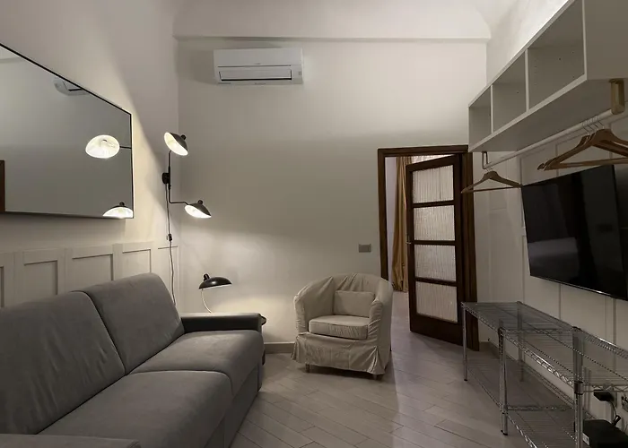 Yome - Borgo Dei Greci 17