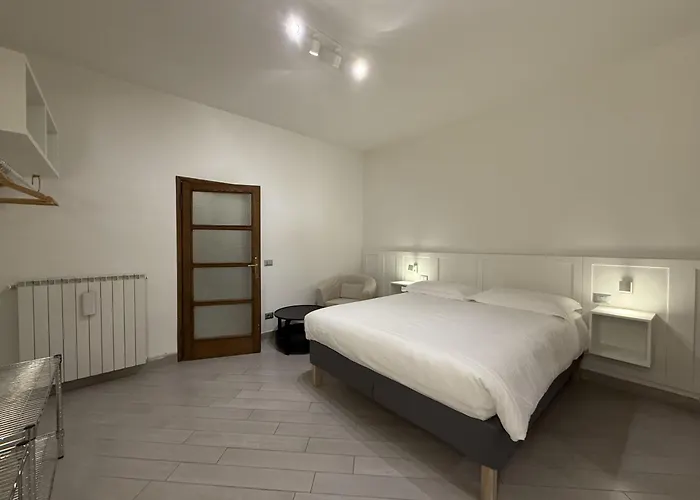 Yome - Borgo Dei Greci 17 * Florenz